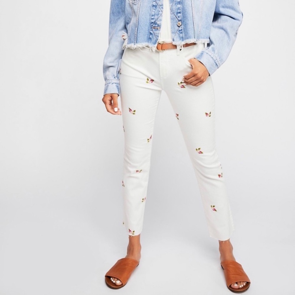 Women’s Driftwood Embroidered Jeans, size 25 - Picture 1 of 7